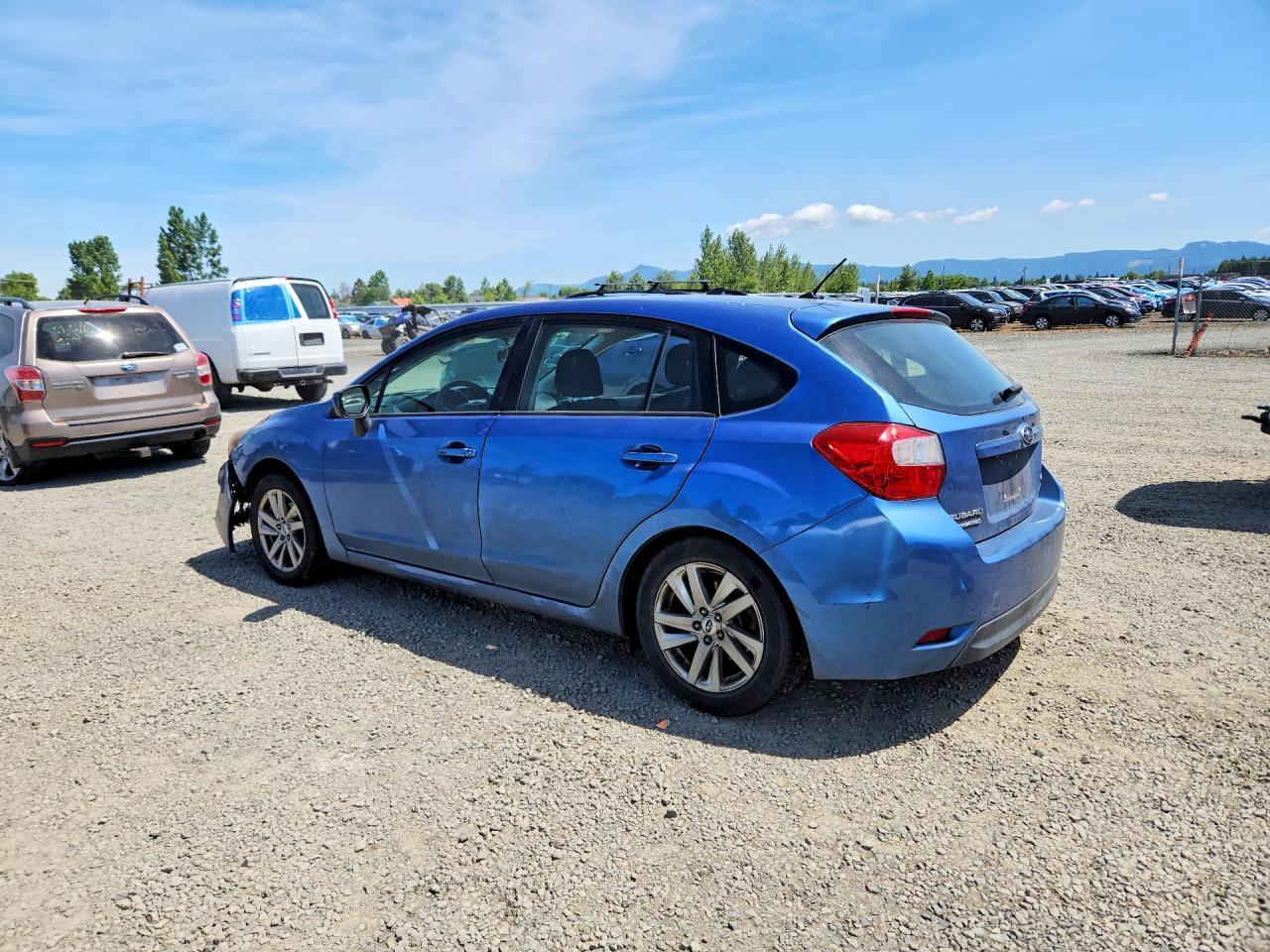 2015 Subaru Impreza Premium - Image 2
