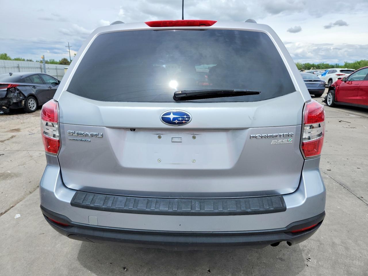 2015 Subaru Forester 2.5I Premium - Image 6