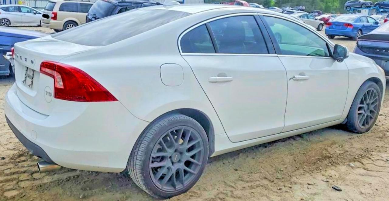 2013 Volvo S60 T5 - Фото 3