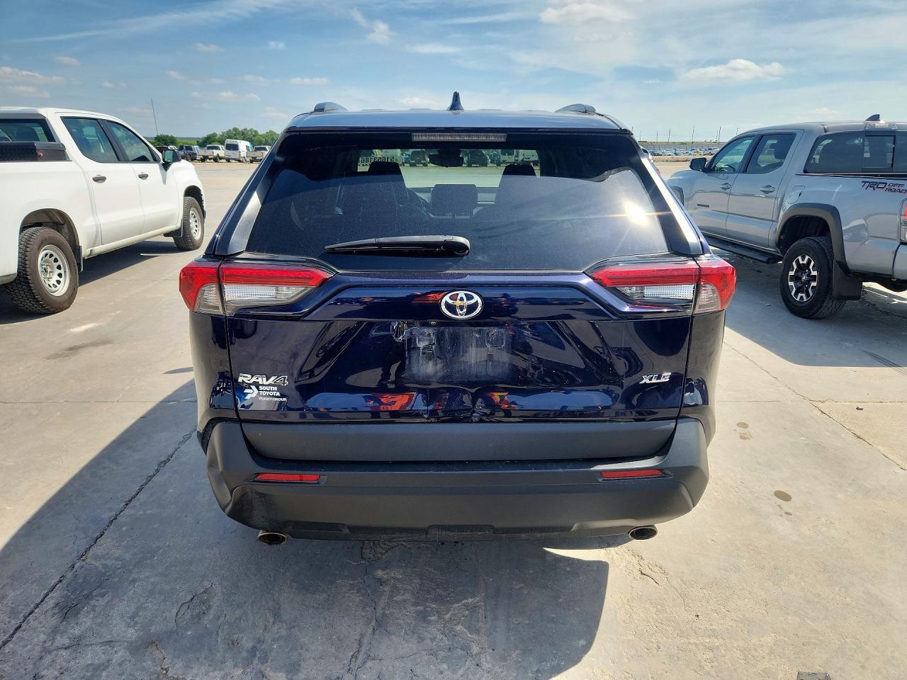 2024 Toyota Rav4 Xle Premium - Фото 6