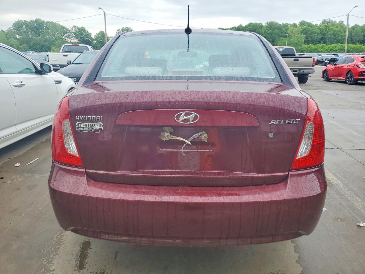 2010 Hyundai Accent Gls - Фото 6