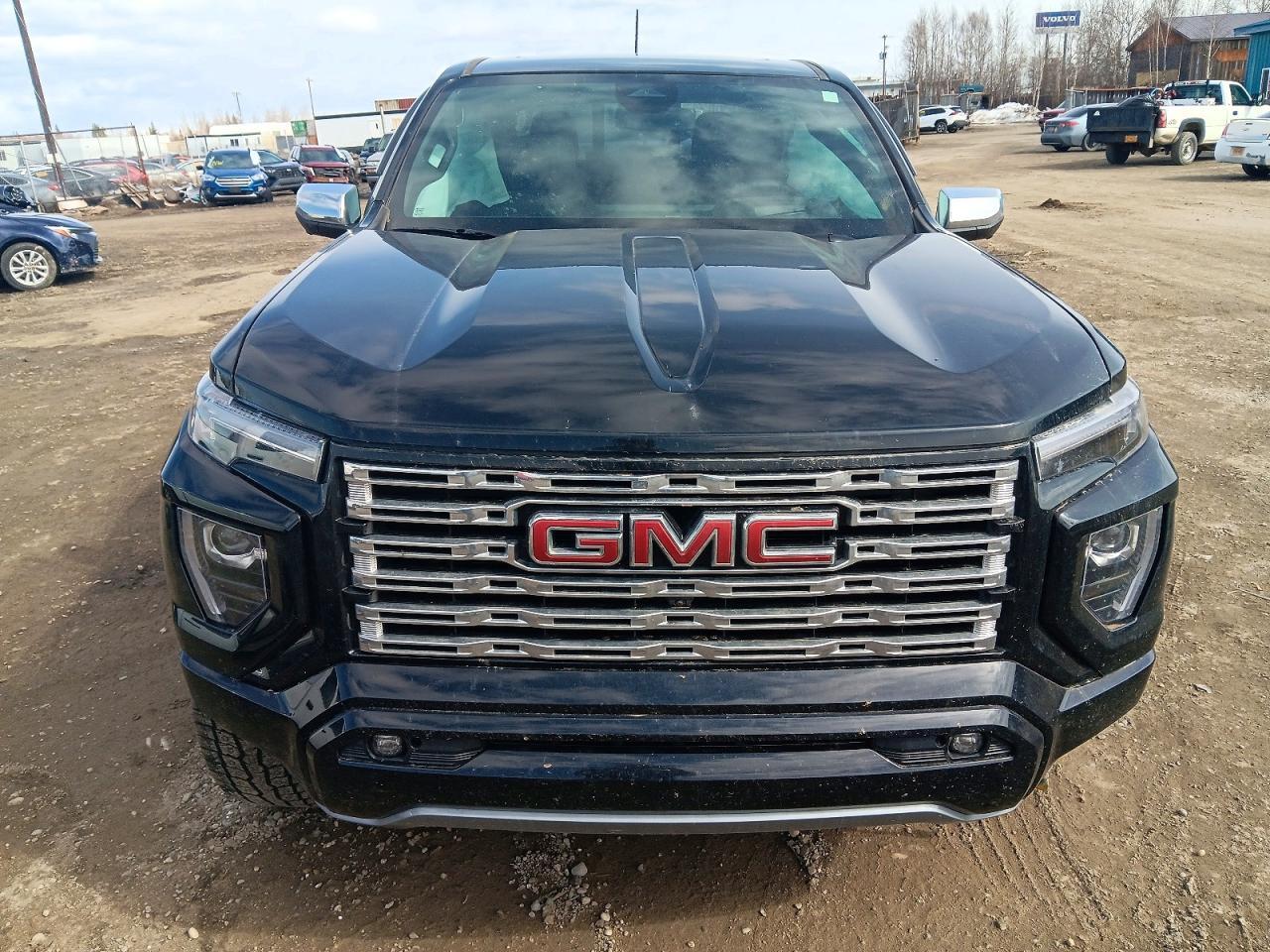 2024 GMC Canyon Denali - Image 5