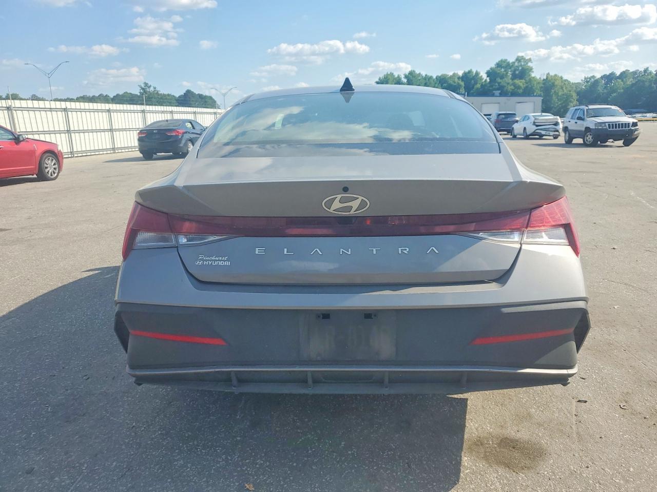 2024 Hyundai Elantra Sel - Фото 6