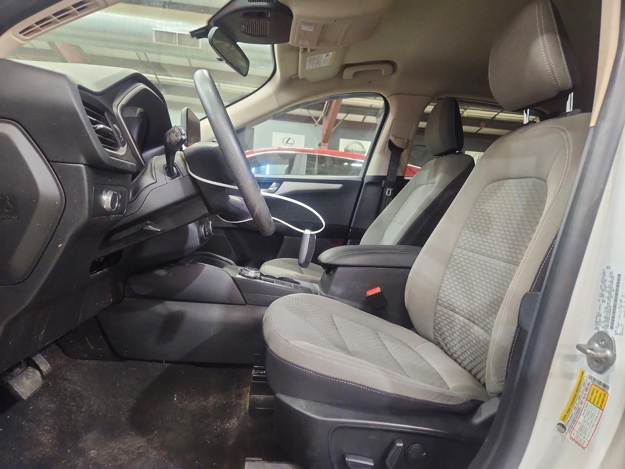 2020 Ford Escape Se - Фото 7