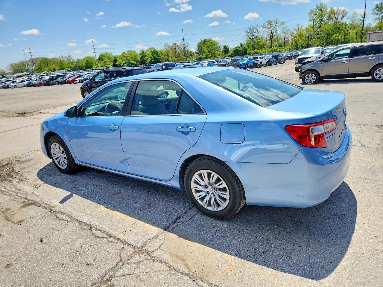 2012 Toyota Camry Le - Image 2