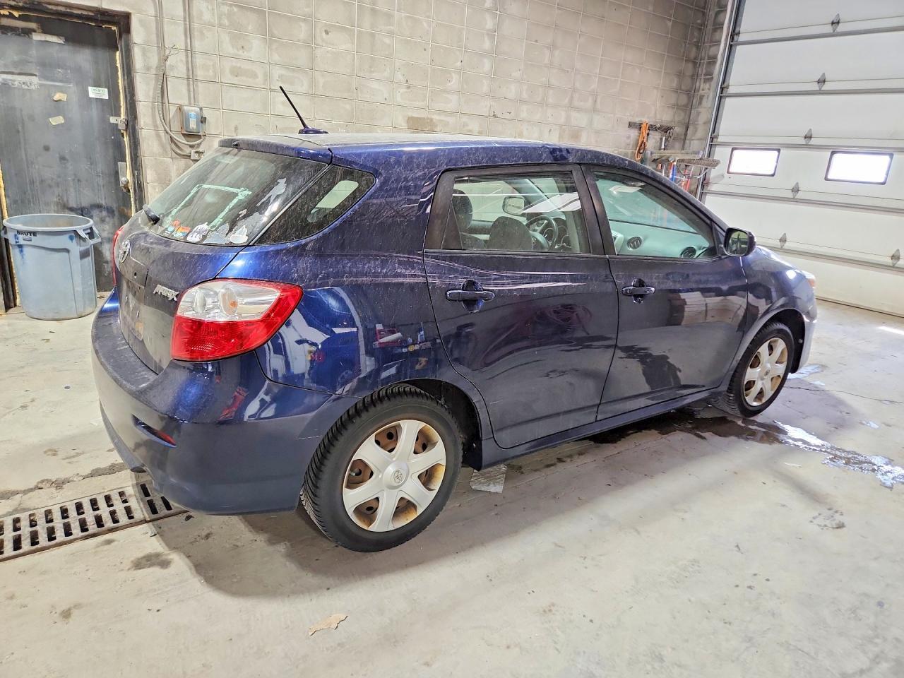 2009 Toyota Matrix Base - Фото 3