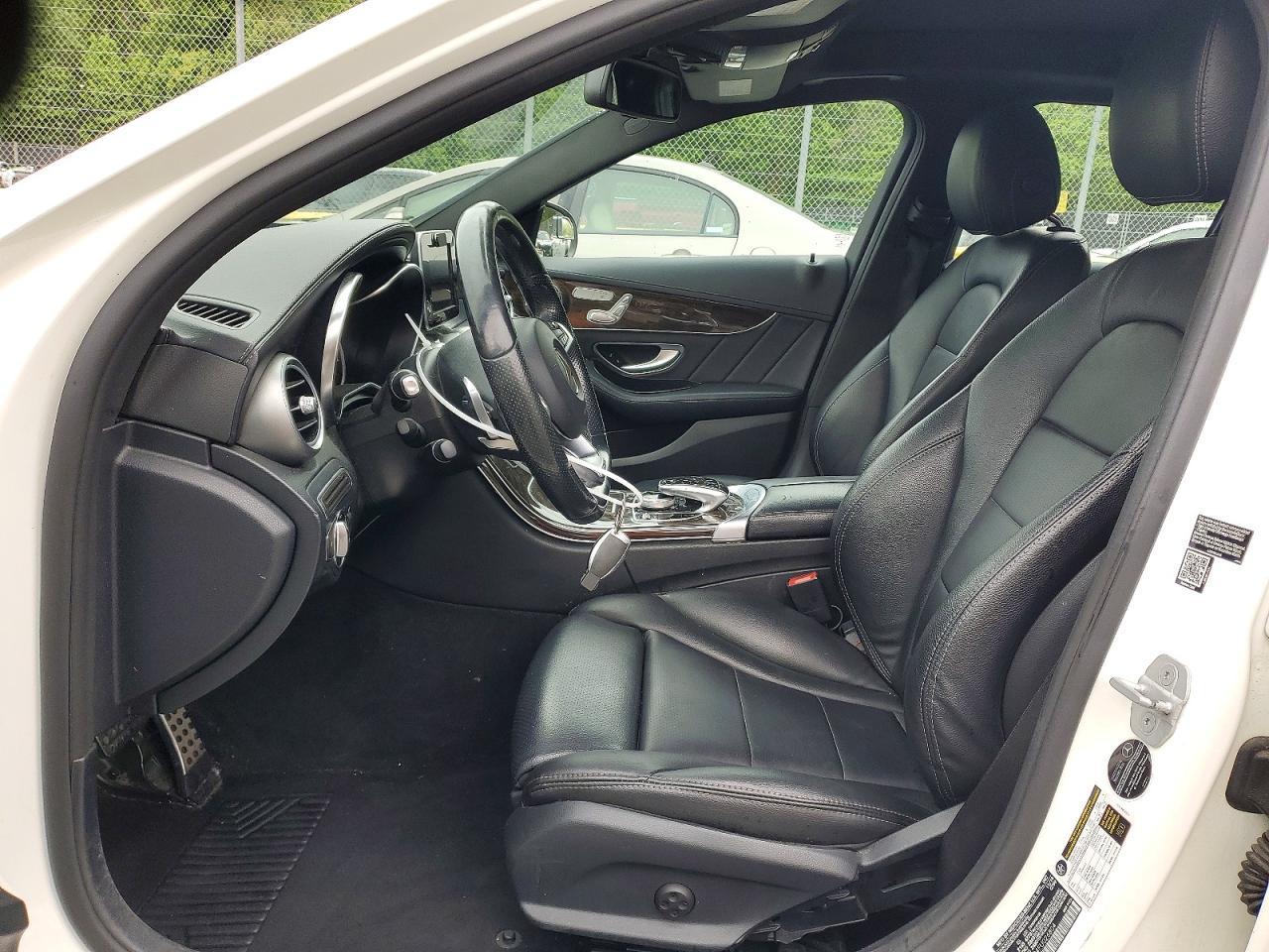 2015 Mercedes-Benz C 300 4Matic - Image 7