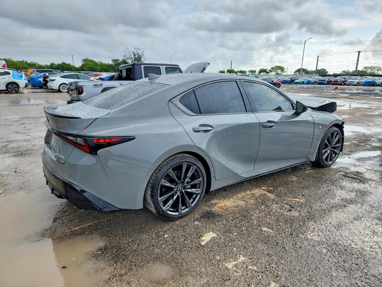 2025 Lexus Is 350 F Sport - Image 3