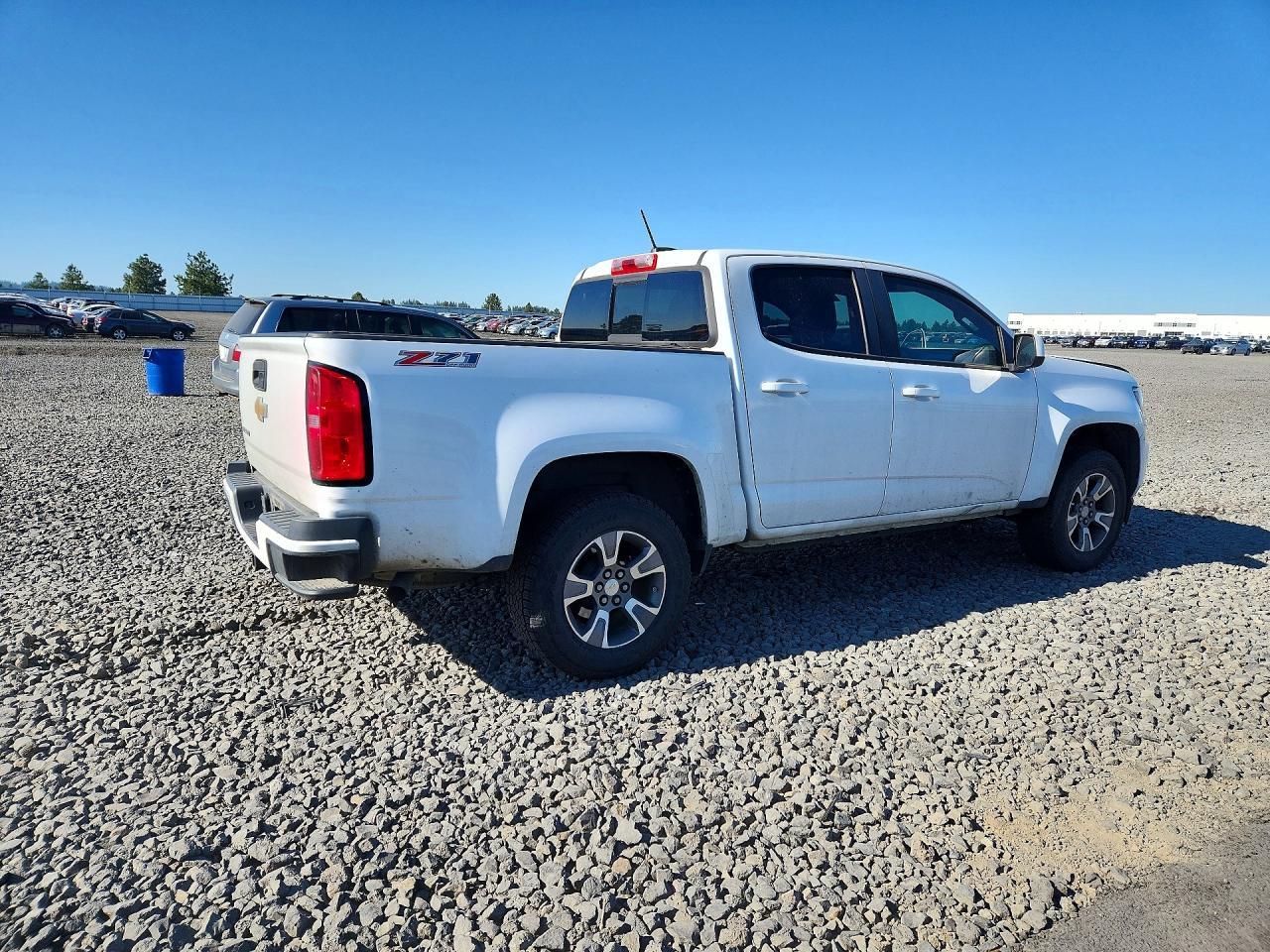2016 Chevrolet Colorado Z71 - Image 3