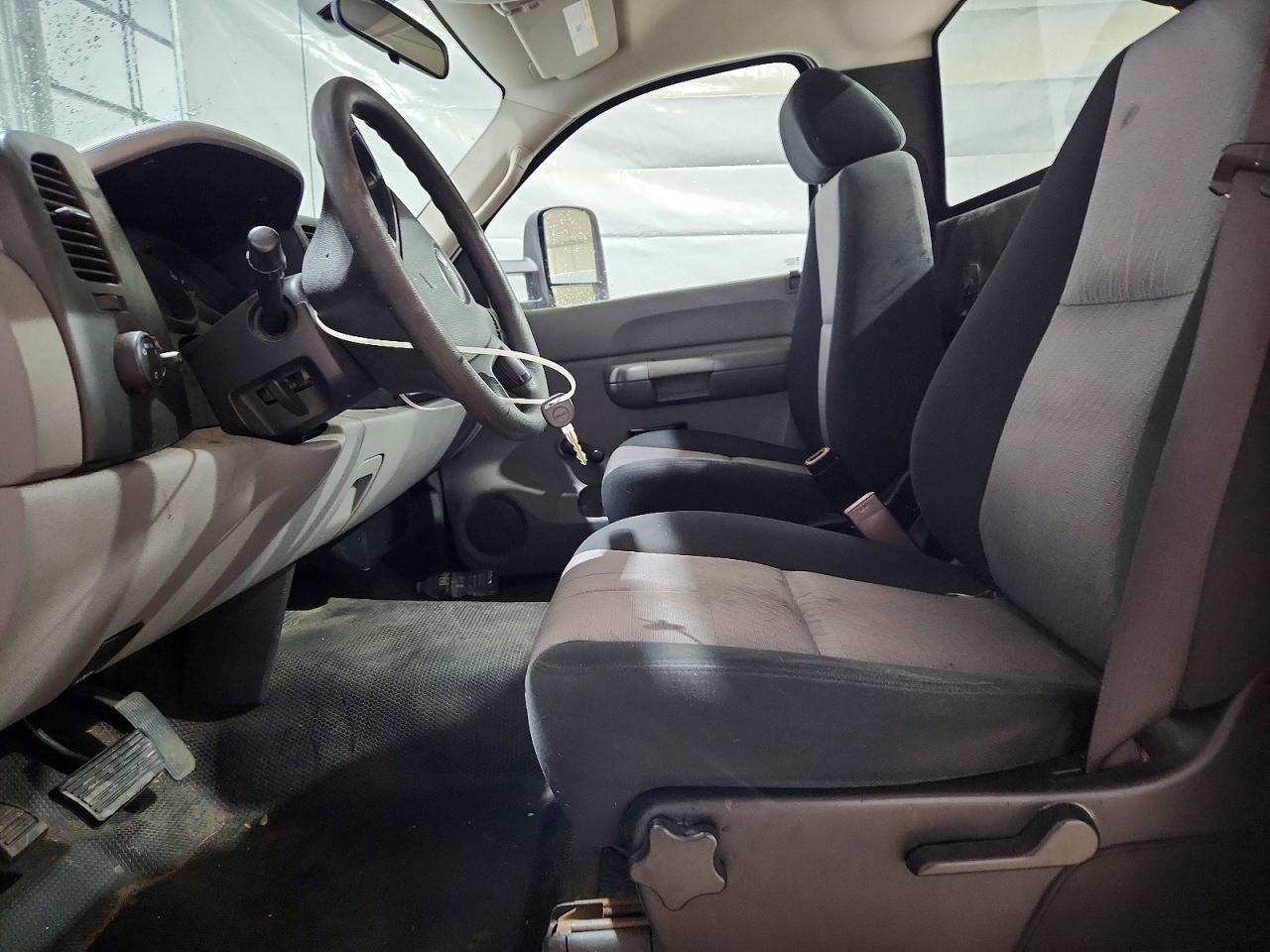 2008 GMC Sierra C1500 - Фото 7