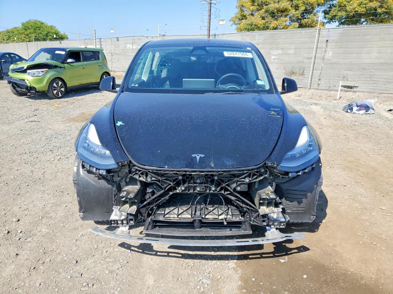 2023 Tesla Model Y - Фото 5