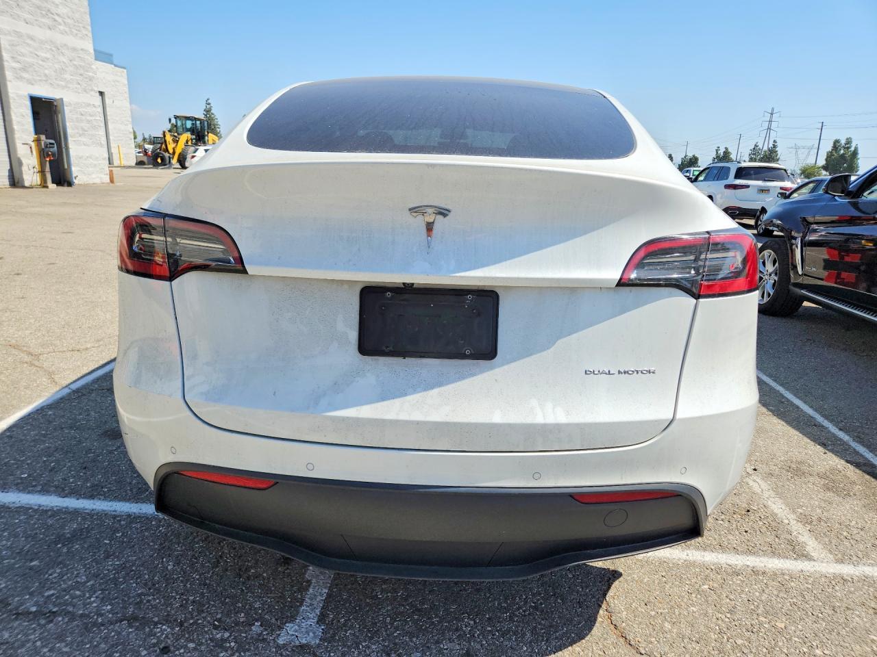 2022 Tesla Model Y - Фото 6