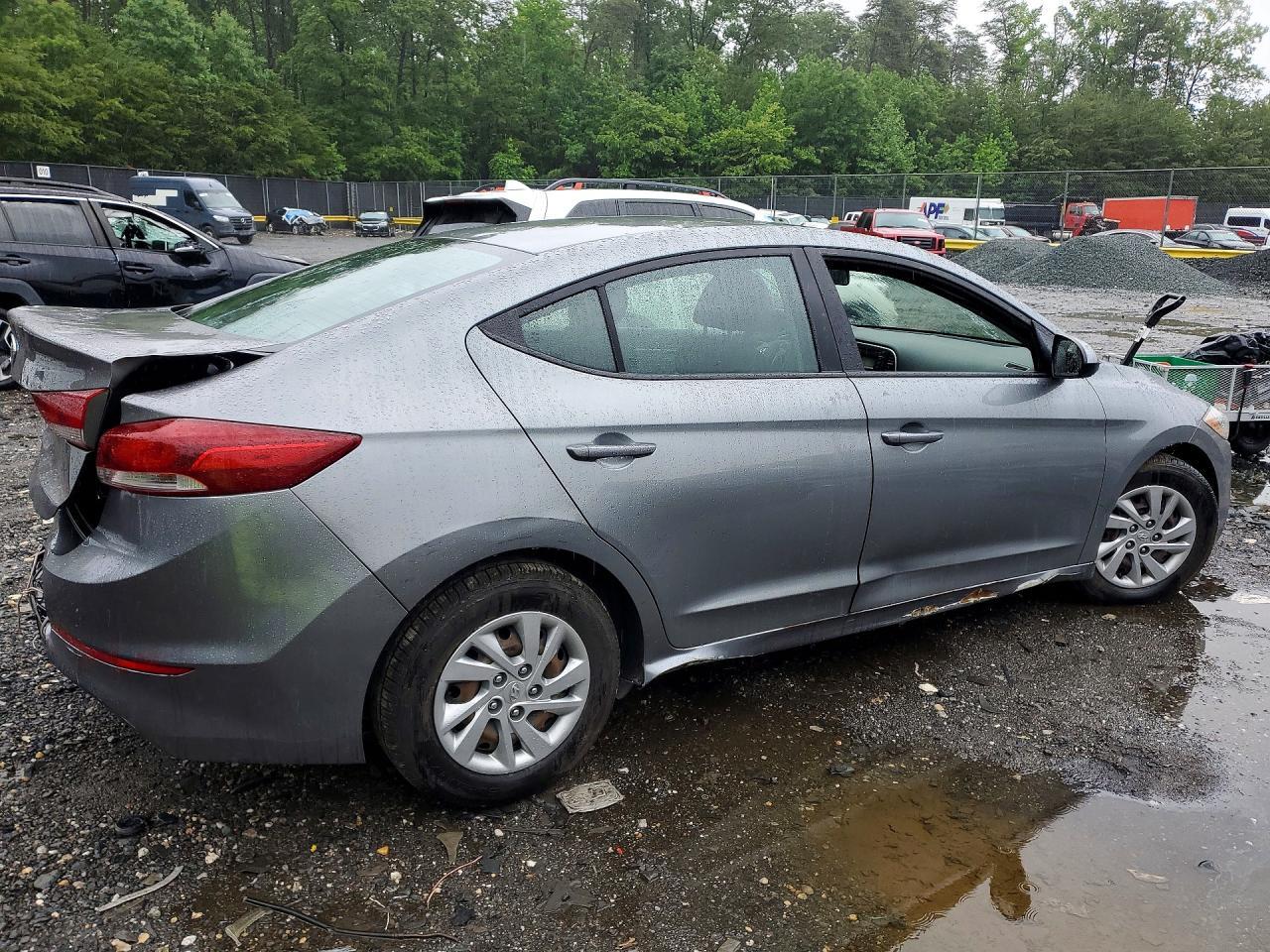 2018 Hyundai Elantra Se - Фото 3