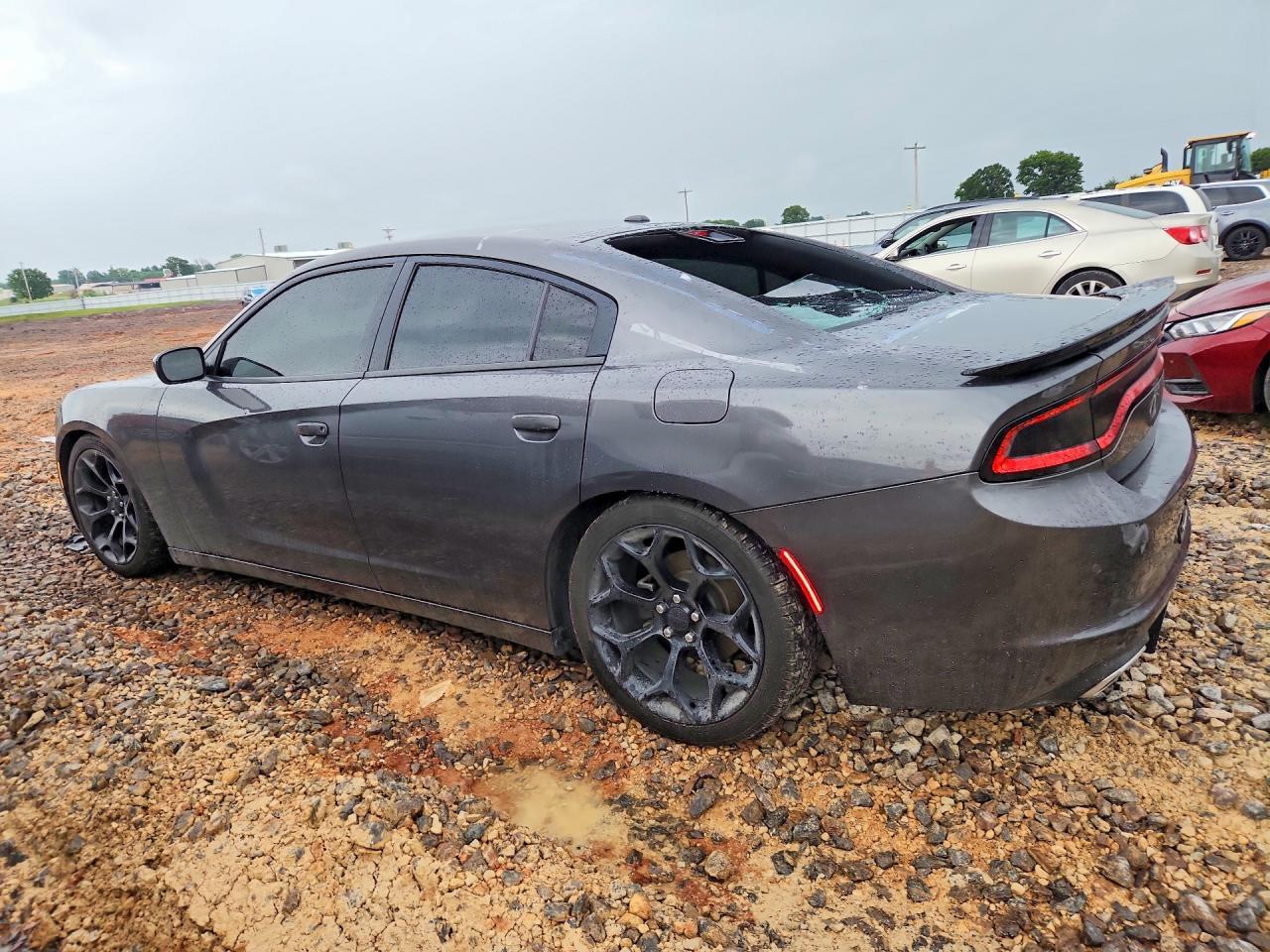 2019 Dodge Charger Sxt - Фото 2
