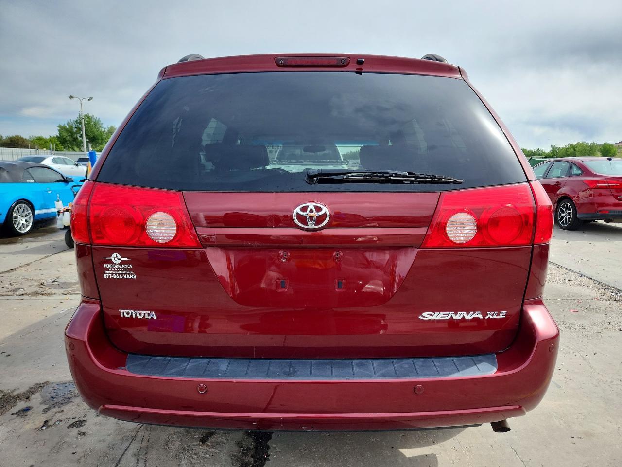 2008 Toyota Sienna Xle - Фото 6