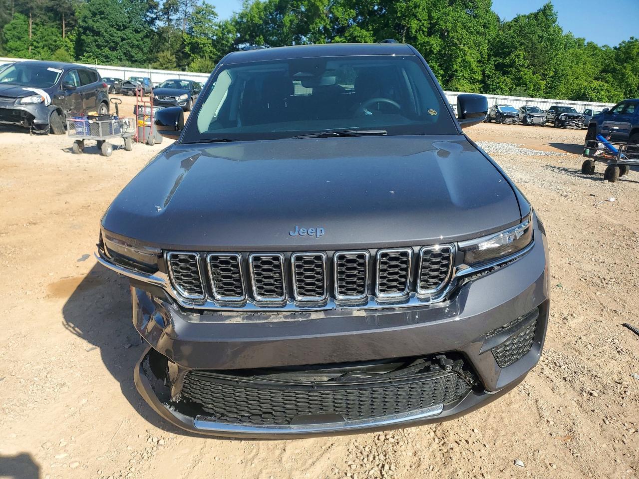 2023 Jeep Grand Cherokee Lared - Image 5