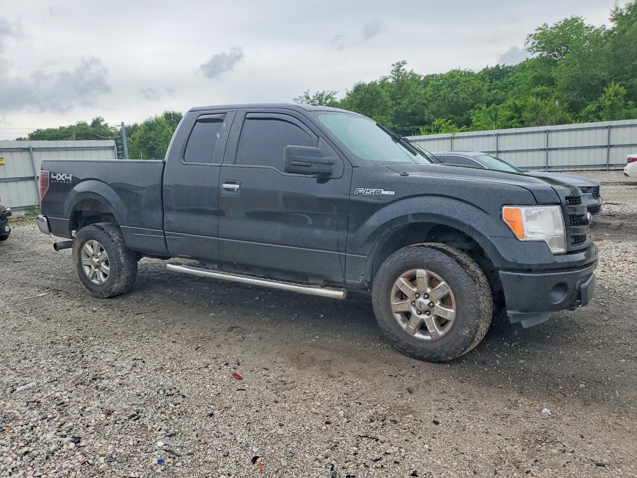 2014 Ford F150 Super Cab - Фото 4