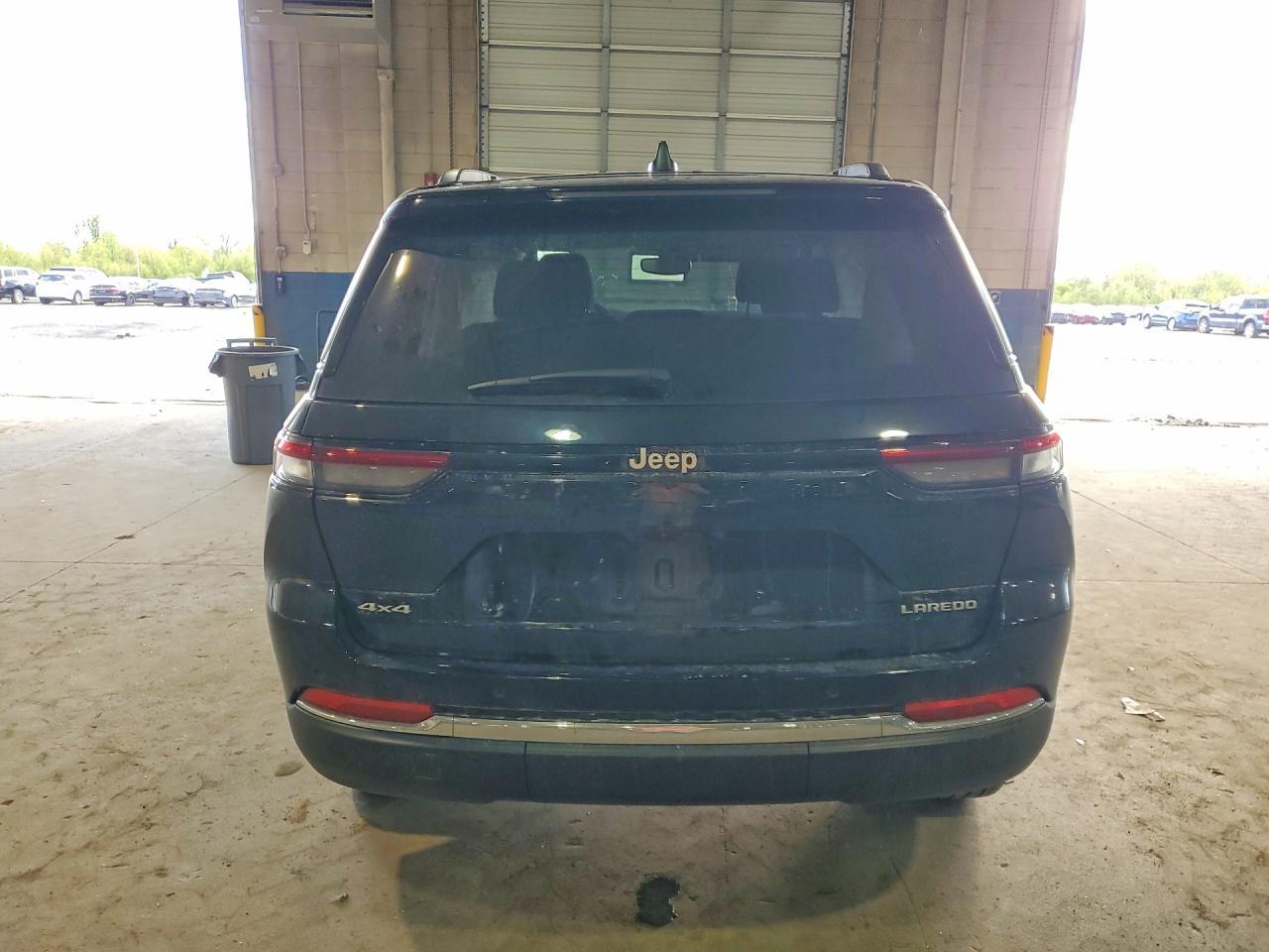 2024 Jeep Grand Cherokee Laredo/Altitude - Image 6
