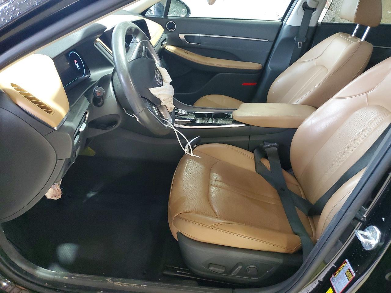 2022 Hyundai Sonata Hybrid Limited - Image 7