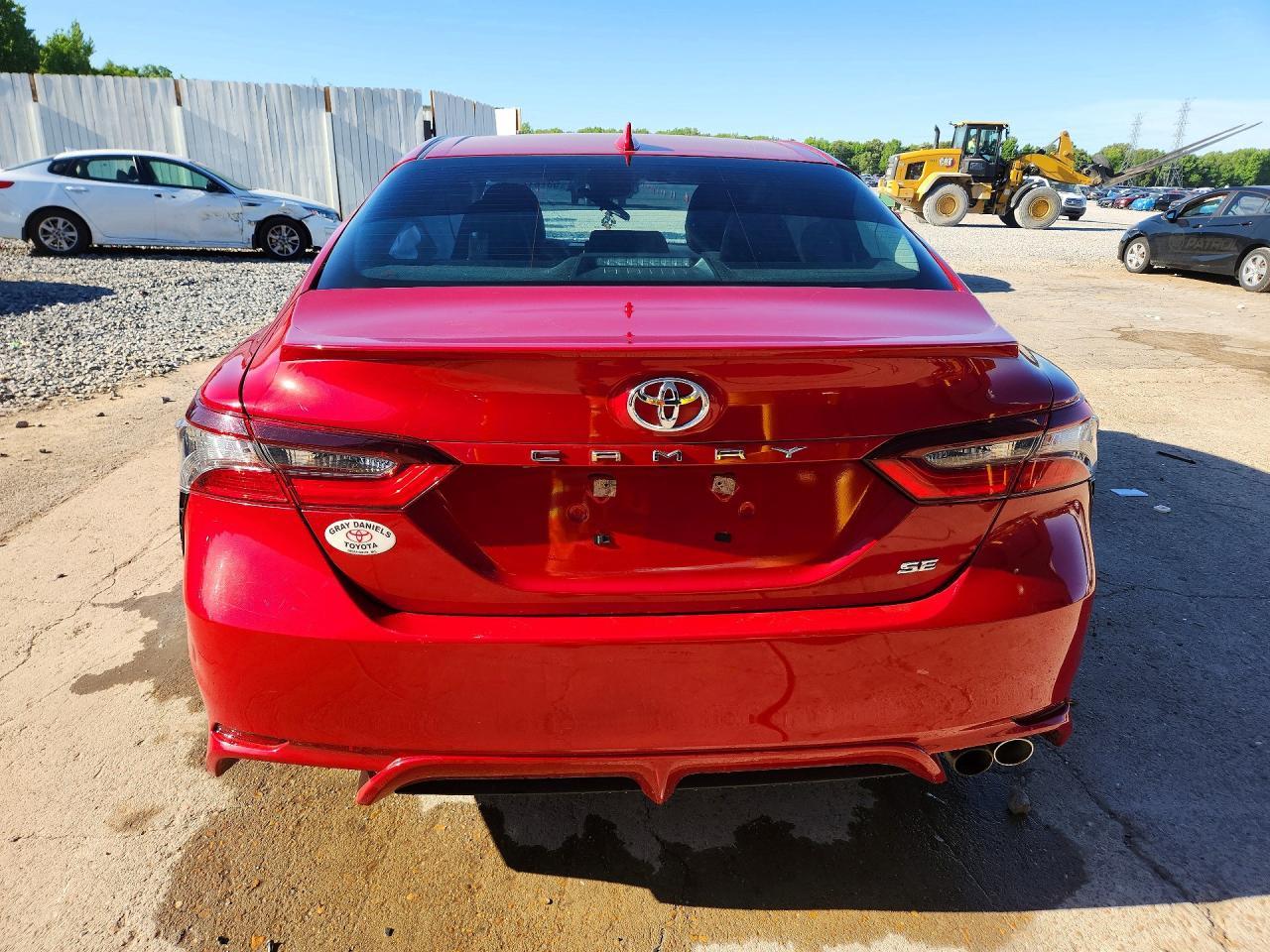 2023 Toyota Camry Se - Фото 6