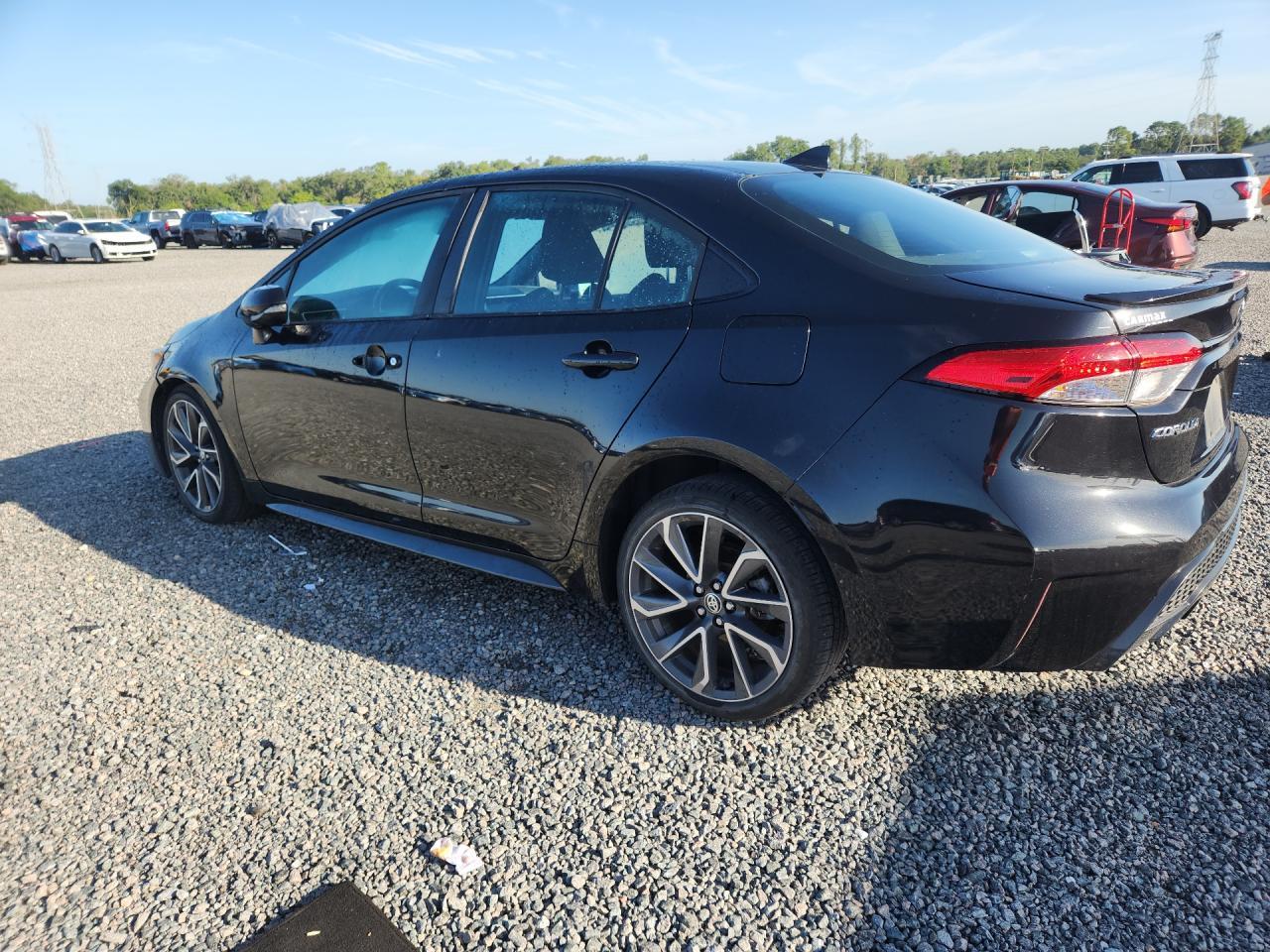 2020 Toyota Corolla Se - Фото 2
