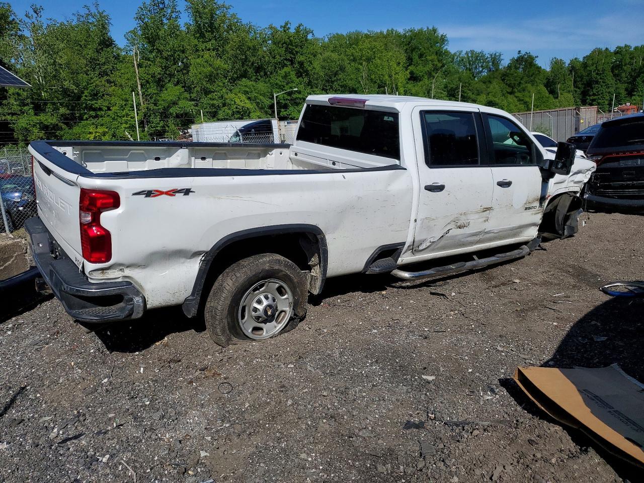 2023 Chevrolet Silverado K2500 Heavy Duty - Image 3