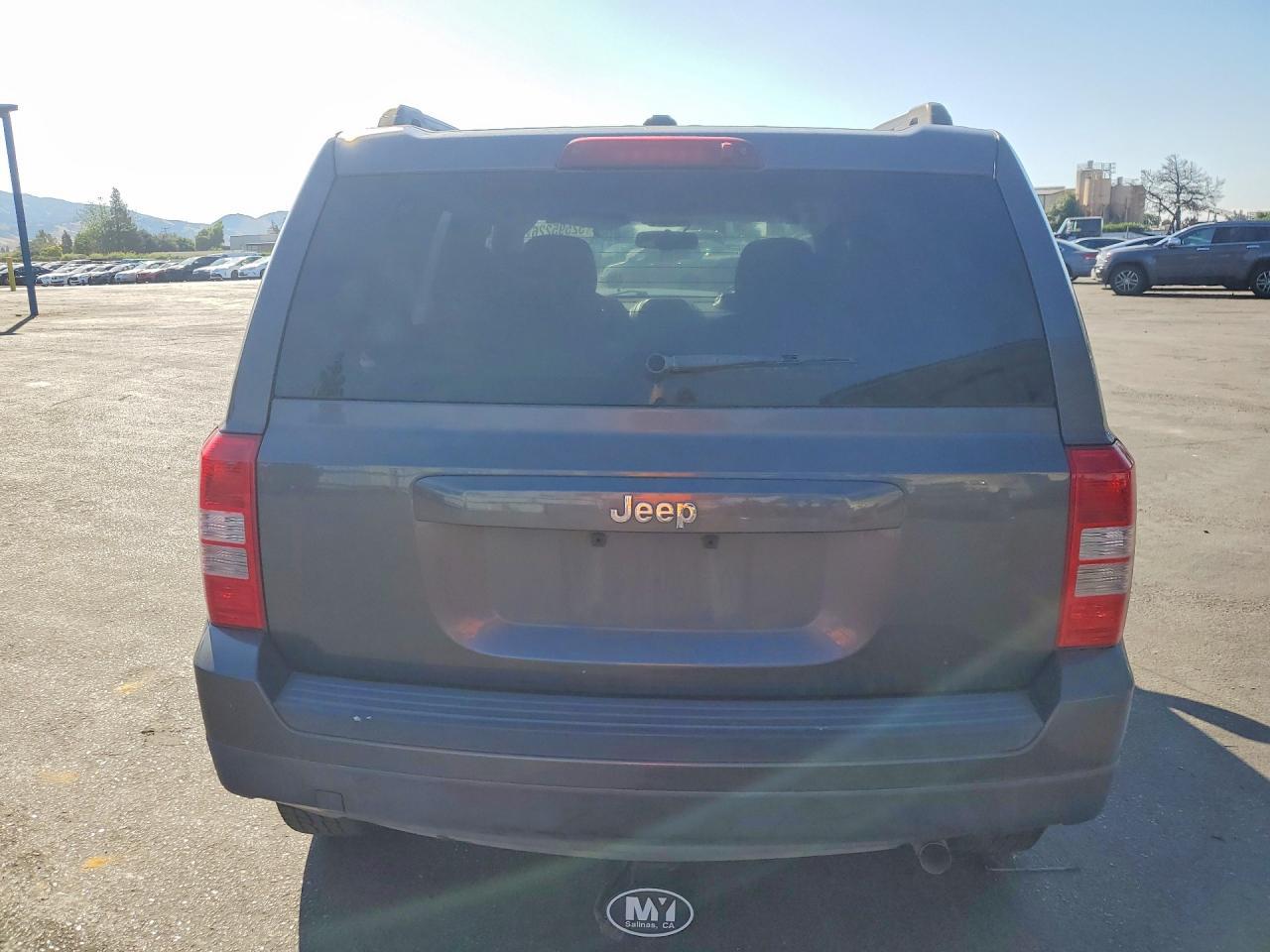 2016 Jeep Patriot Sport - Image 6