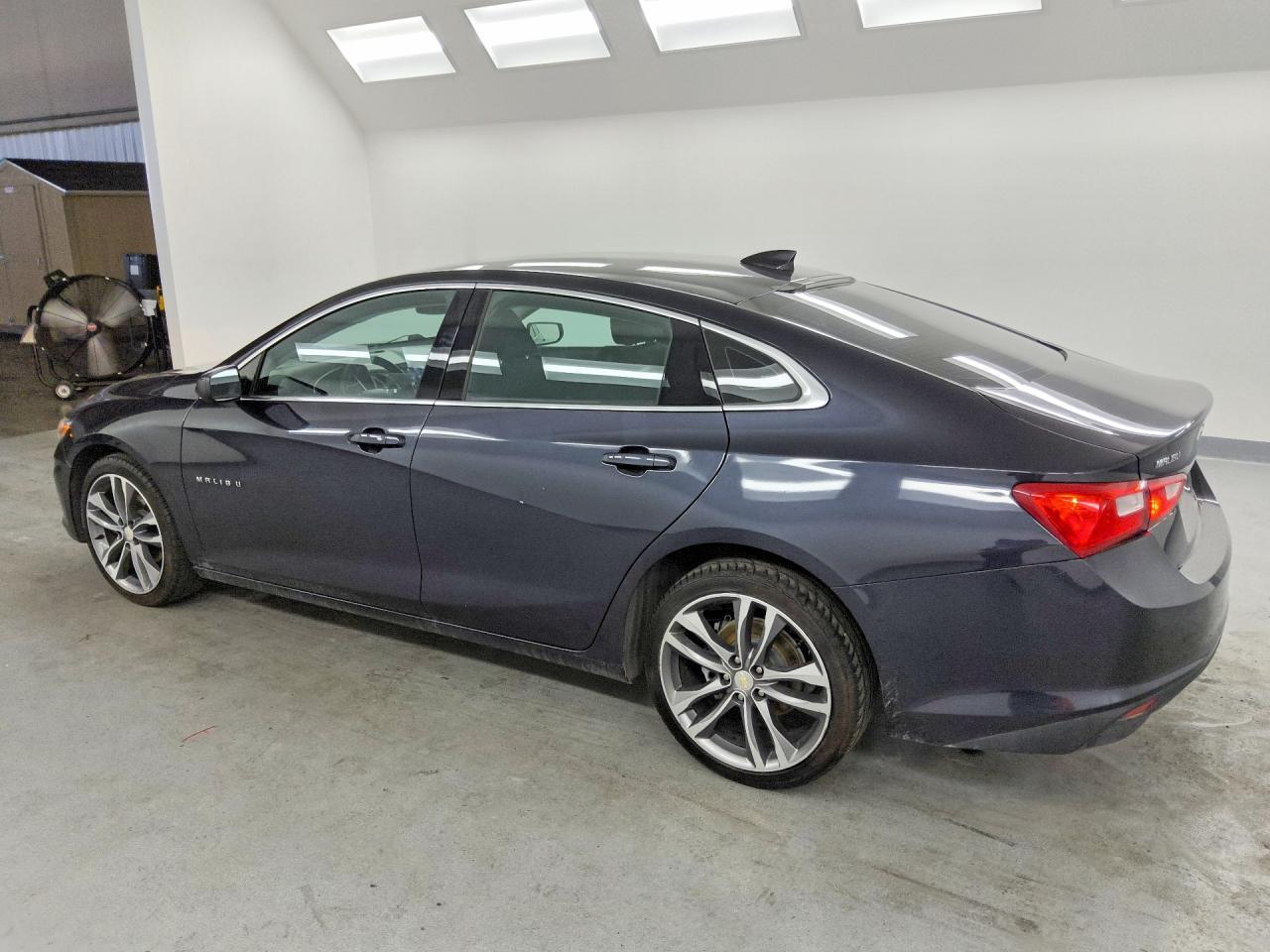 2023 Chevrolet Malibu Lt - Image 2