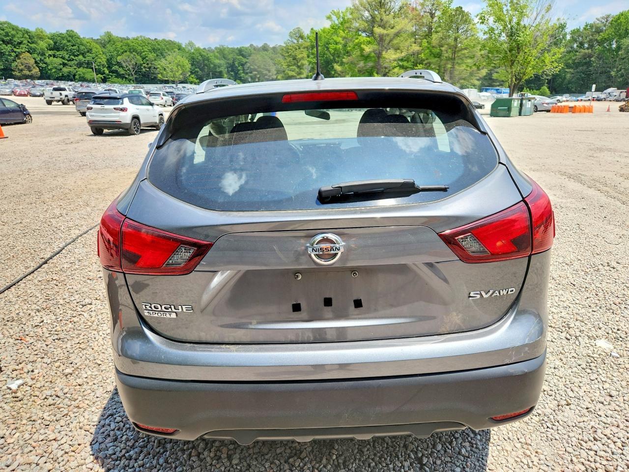 2017 Nissan Rogue Sport Sv - Image 6