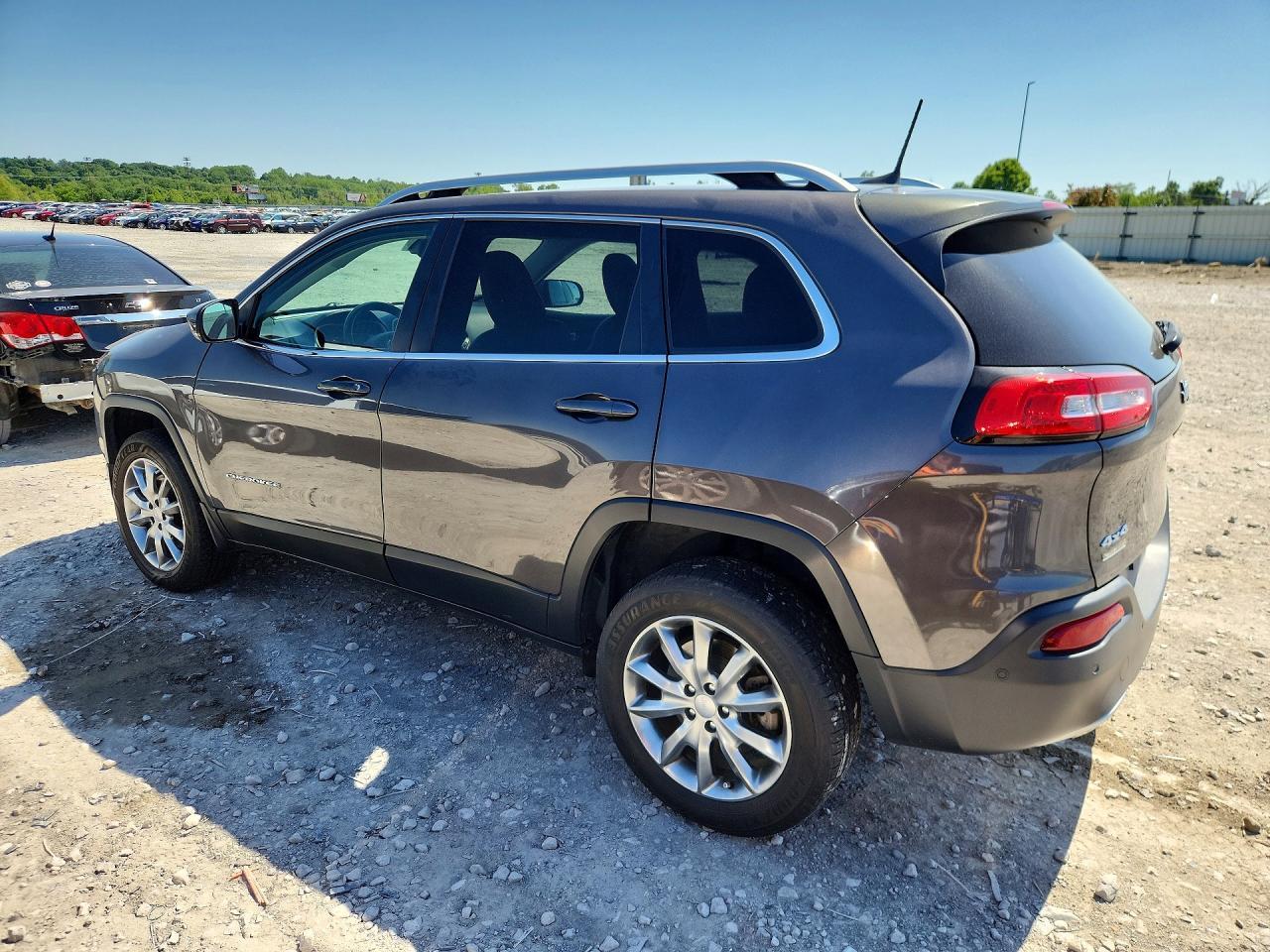 2018 Jeep Cherokee Limited - Image 2