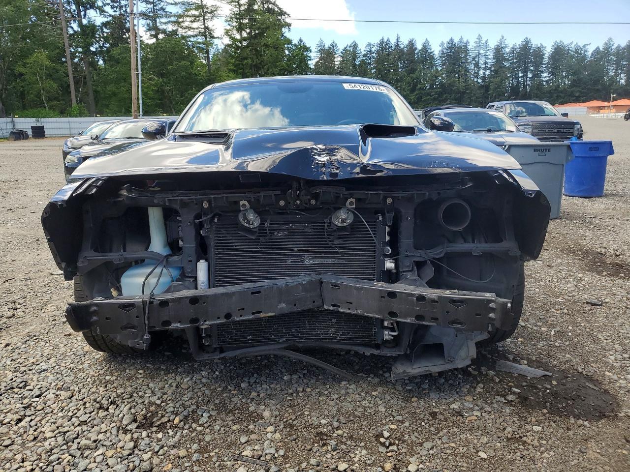 2015 Dodge Challenger R - Image 5
