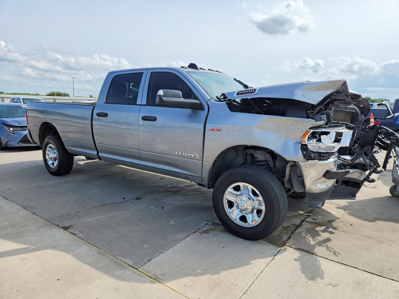 2020 Ram 2500 Tradesman - Фото 4
