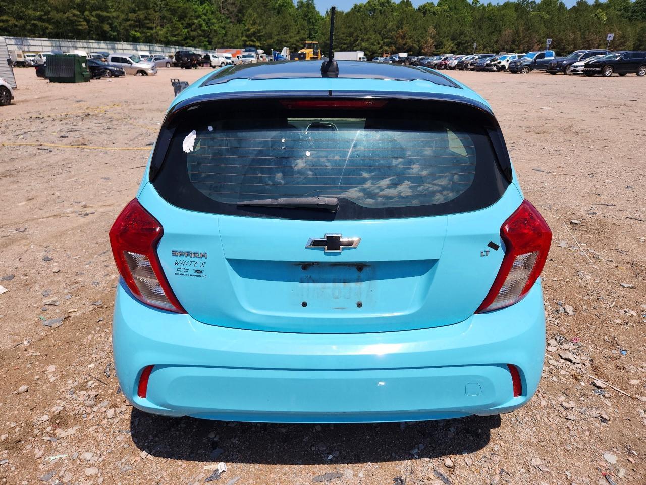 2022 Chevrolet Spark 1Lt - Фото 6
