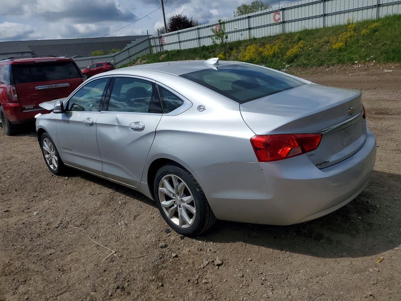 2018 Chevrolet Impala Lt - Фото 2