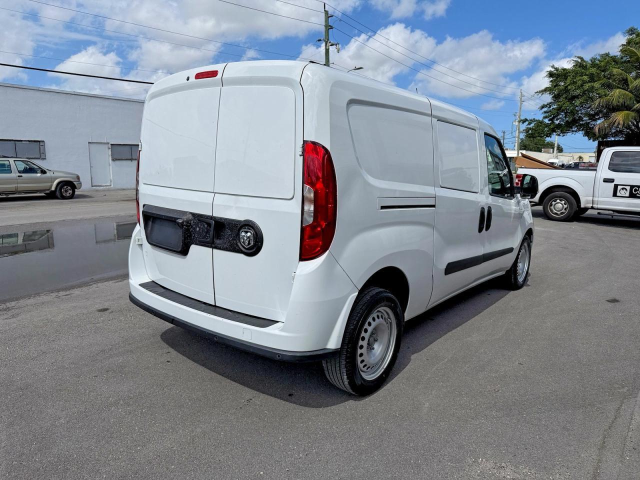2022 Ram Promaster City Tradesman - Image 4