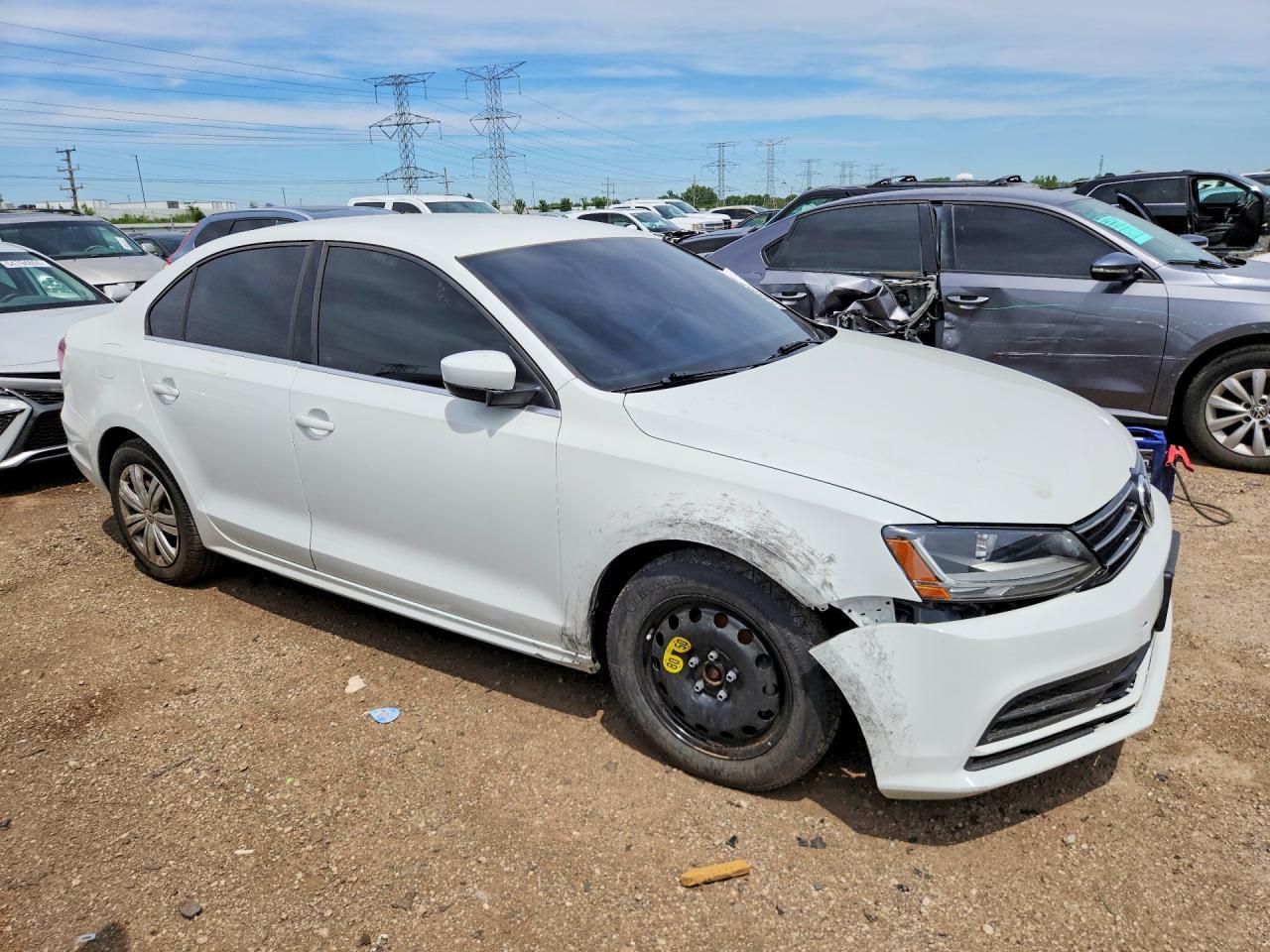 2017 Volkswagen Jetta S - Фото 4