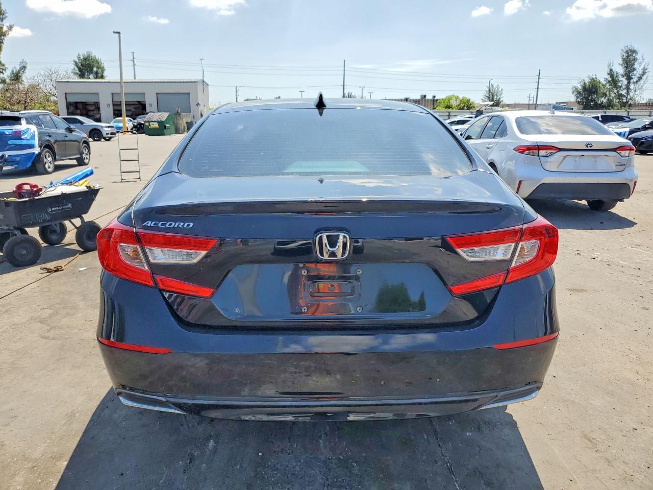 2019 Honda Accord Lx - Фото 6