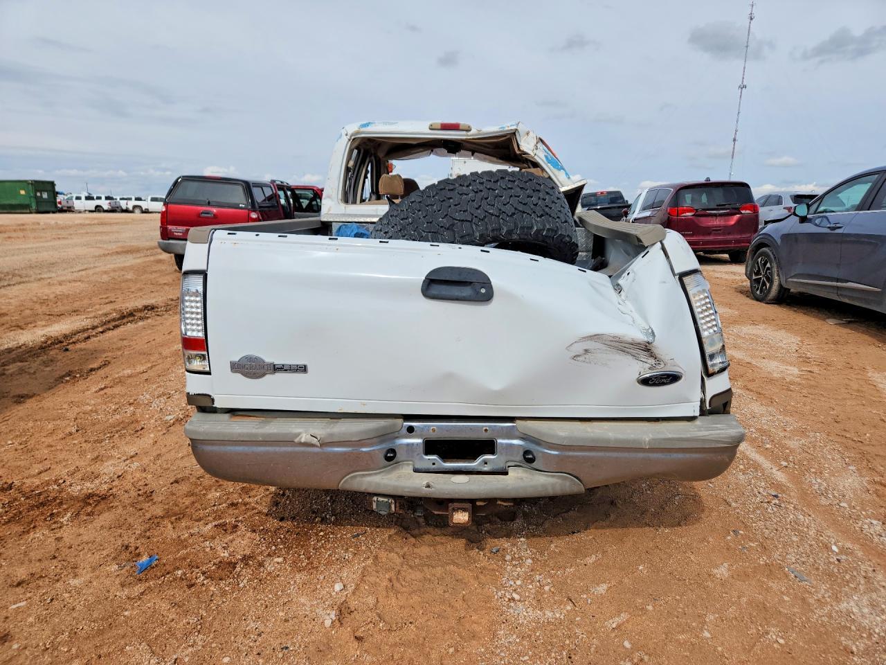 2004 Ford F250 Super Duty - Image 6
