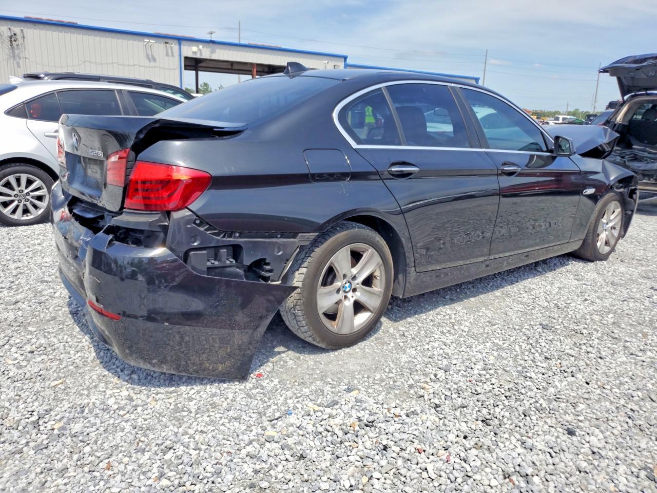 2013 BMW 528 I - Фото 3