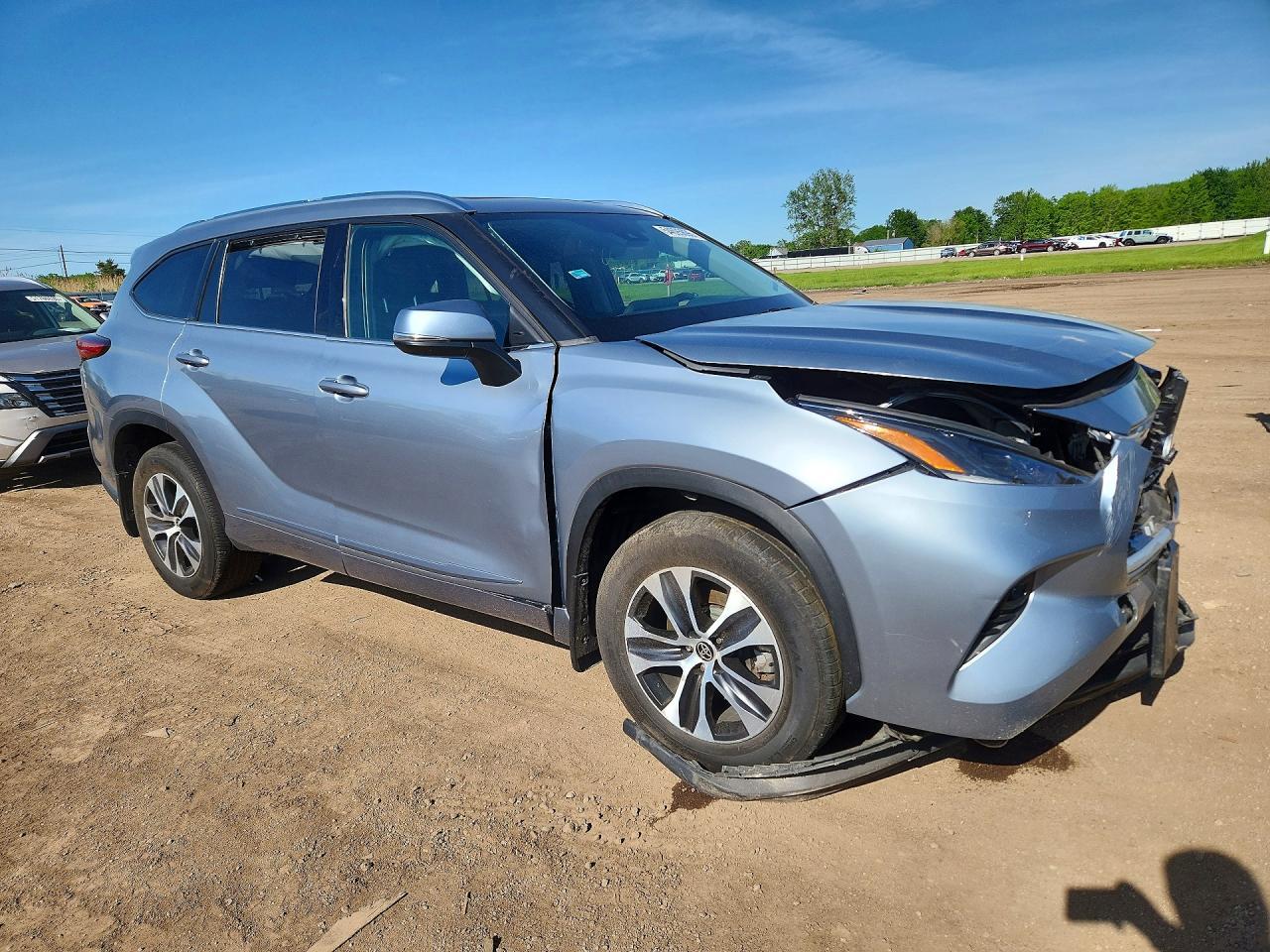2021 Toyota Highlander Xle - Фото 4