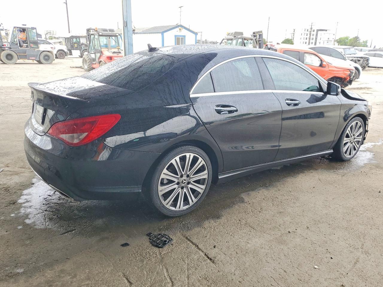 2019 Mercedes-Benz Cla 250 - Фото 3