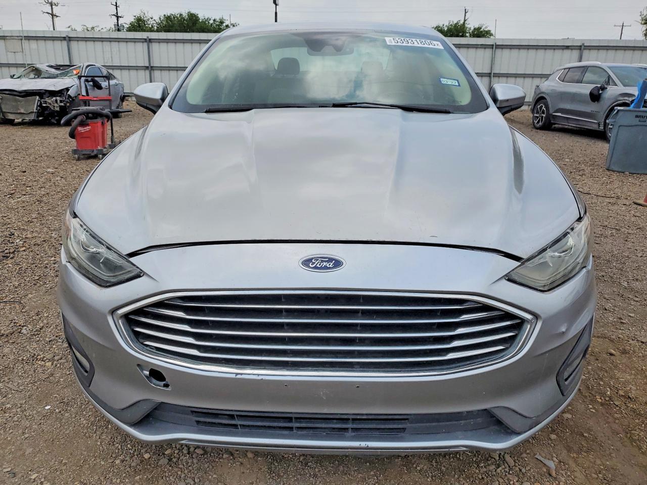 2020 Ford Fusion Se - Фото 5