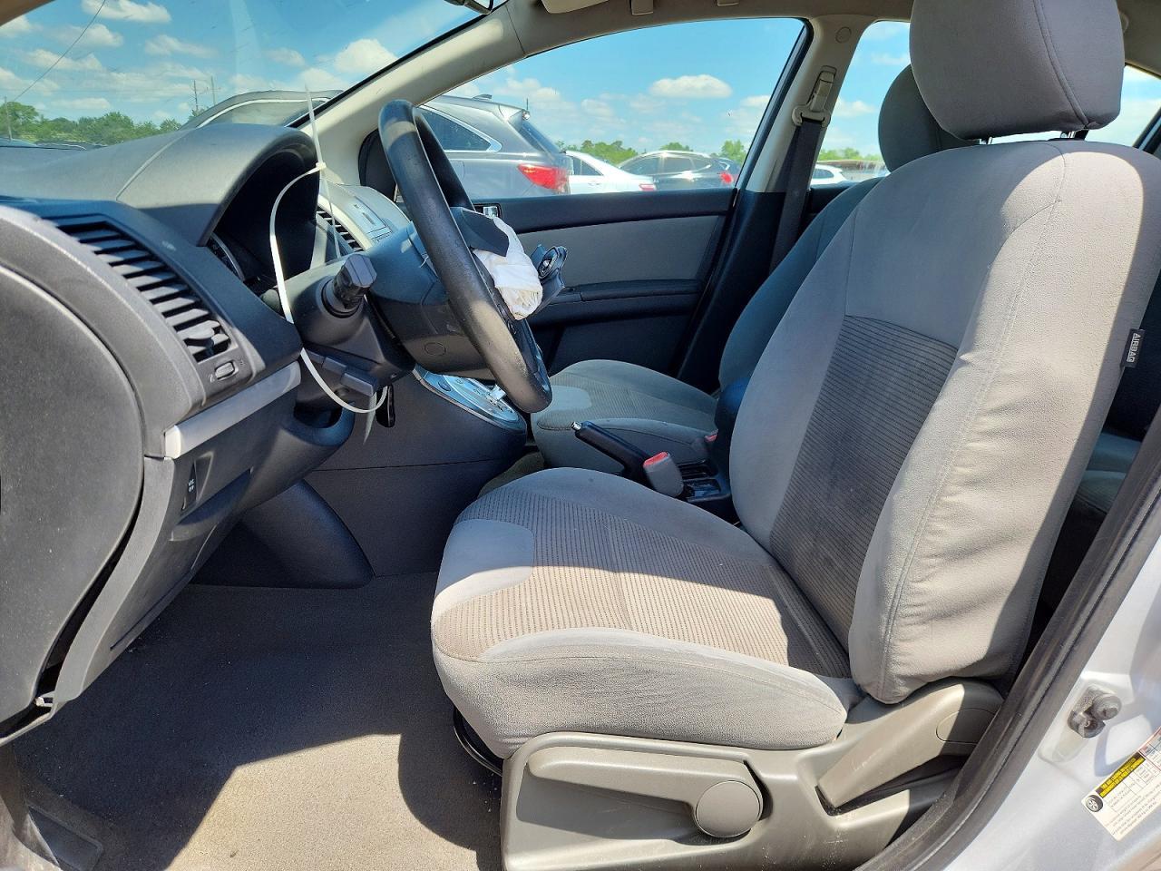 2011 Nissan Sentra 2.0 - Фото 7