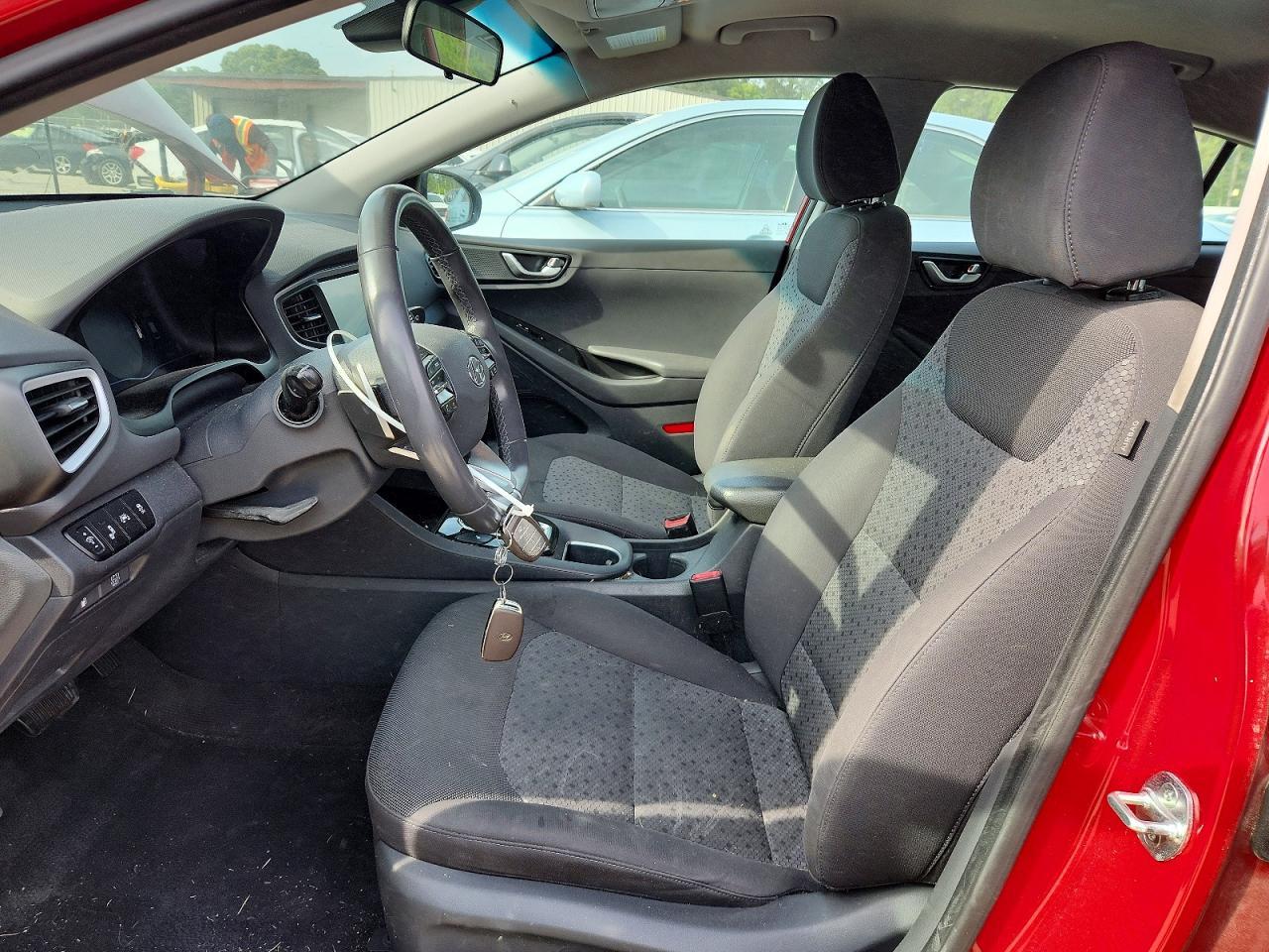 2019 Hyundai Ioniq Sel - Image 7