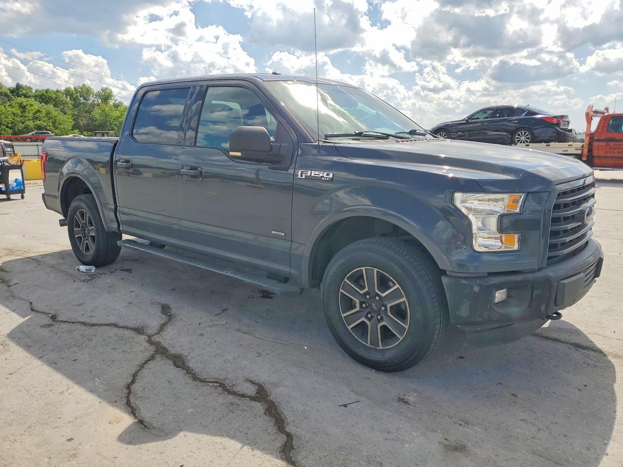 2016 Ford F150 Supercrew - Image 4