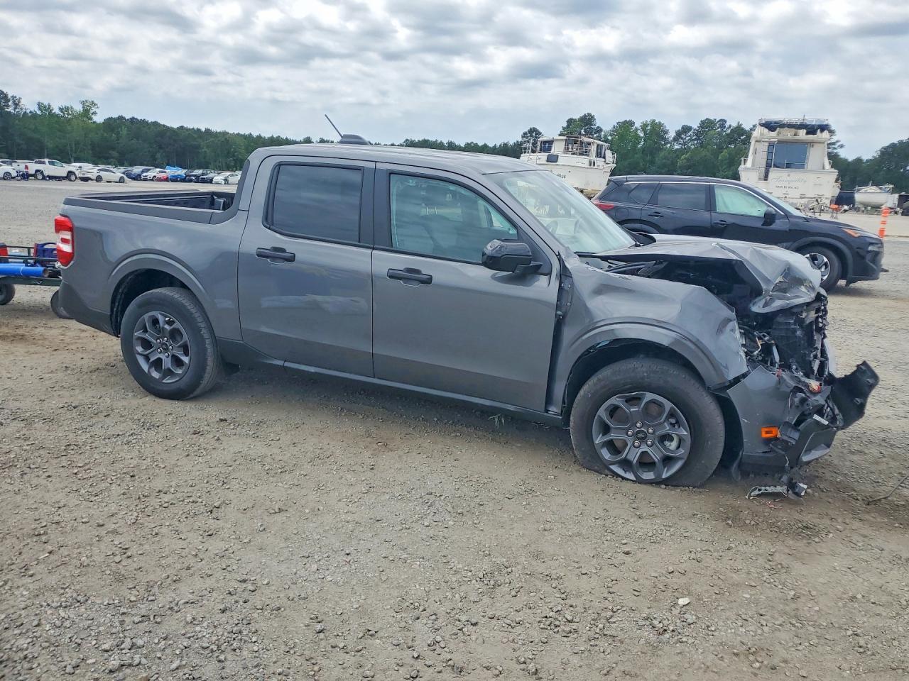 2025 Ford Maverick Xlt - Image 4