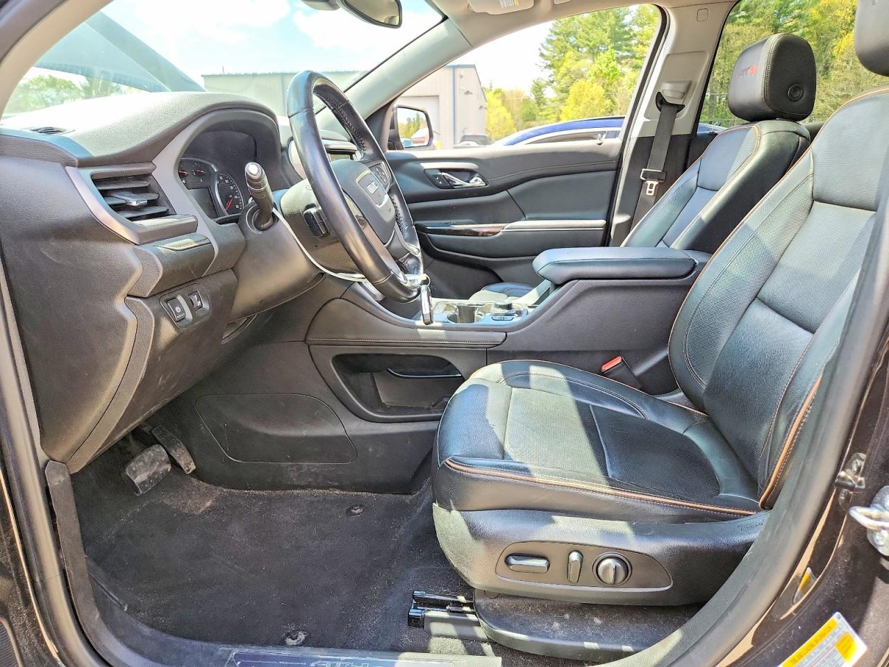 2020 GMC Acadia At4 - Фото 7