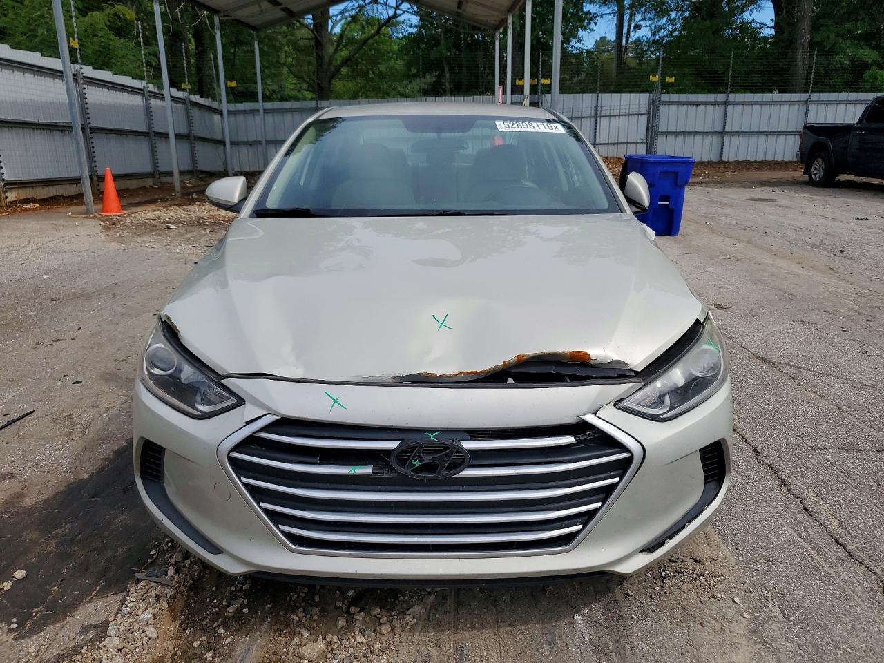 2018 Hyundai Elantra Se - Image 5