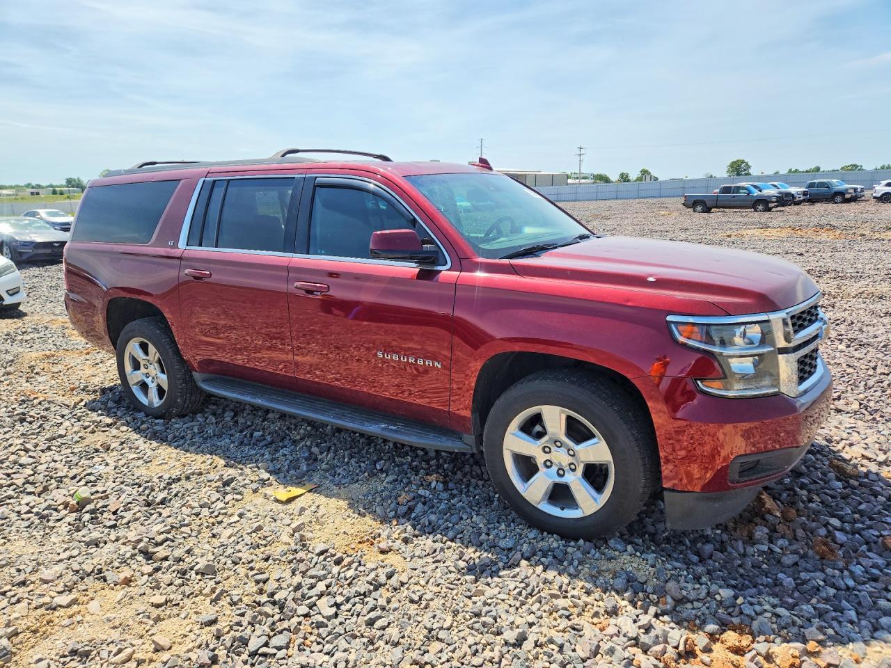 2016 Chevrolet Suburban C1500 Lt - Фото 4