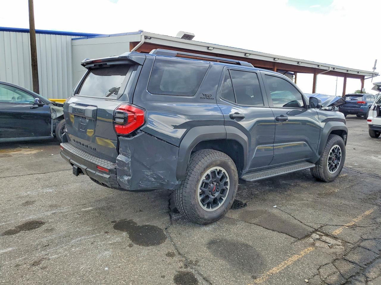 2025 Toyota 4Runner Trd Off-Road Premium - Image 3